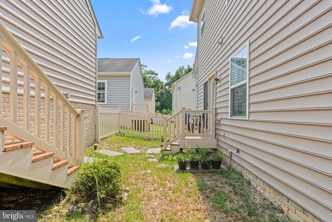 Building Photo - 13727 Port Commerce Ct