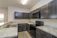 Building Photo - 7405 Skylight Dr