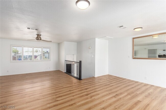 Building Photo - 505 Vincent Way