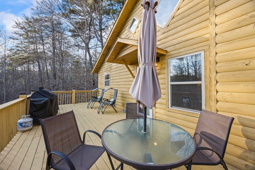 Building Photo - 65 Screech Owl Rd