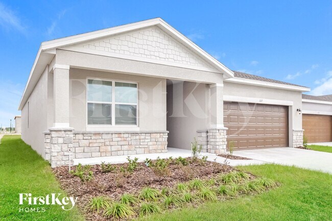 Building Photo - 327 Corbel Ln