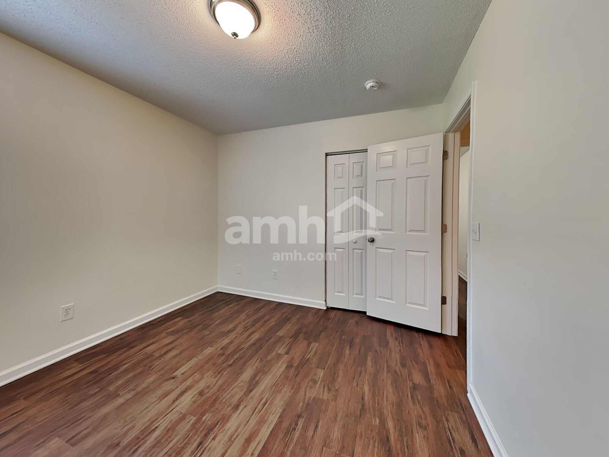 Building Photo - 120 Salem Ridge Ct