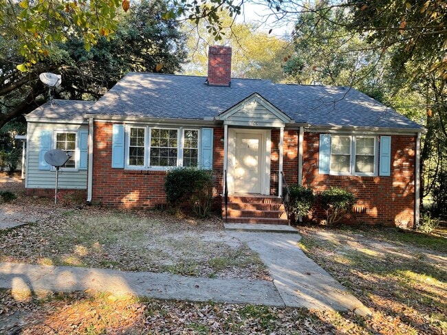 Primary Photo - 906 Cherokee Ave