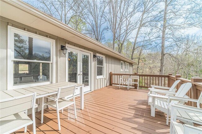 Building Photo - 691 Harbor Cove