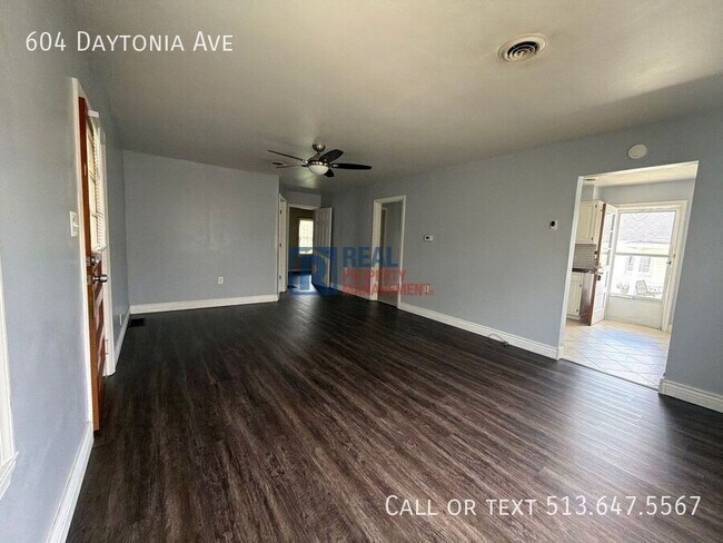 Building Photo - 604 Daytonia Ave