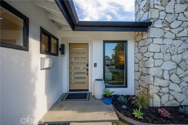 Building Photo - 3600 Lama Ave