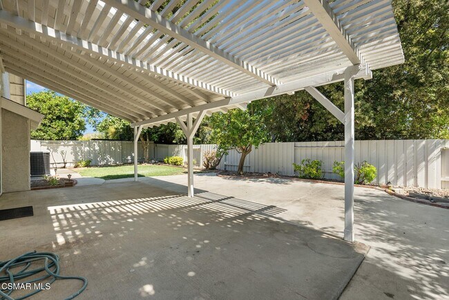 Building Photo - 248 Cedar Heights Dr