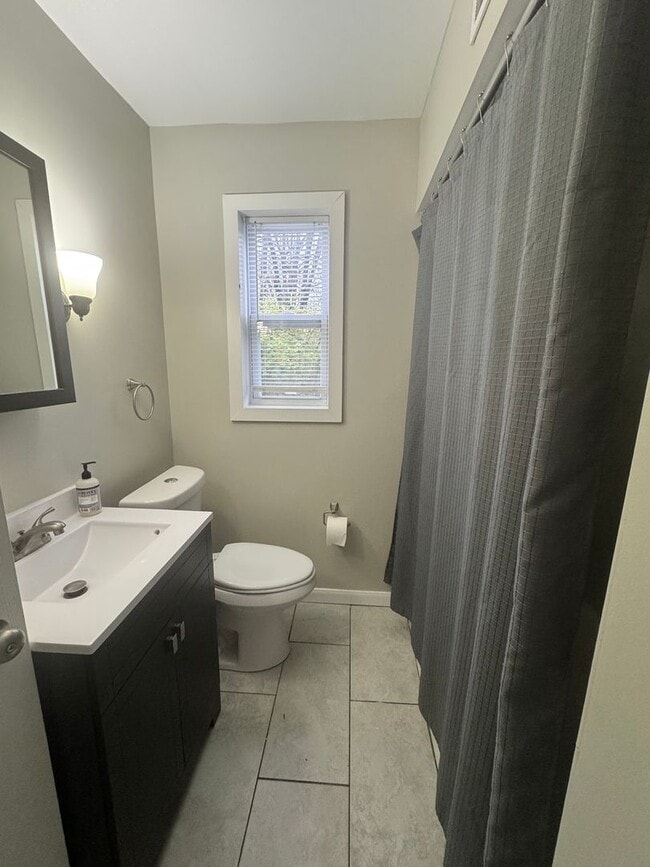 Building Photo - 1453 Harvard Blvd