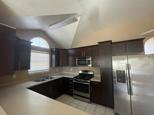 Building Photo - 12344 Tierra Madre Rd