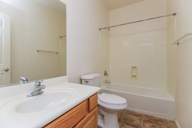 Building Photo - 6279 S Sunnyvale Ct
