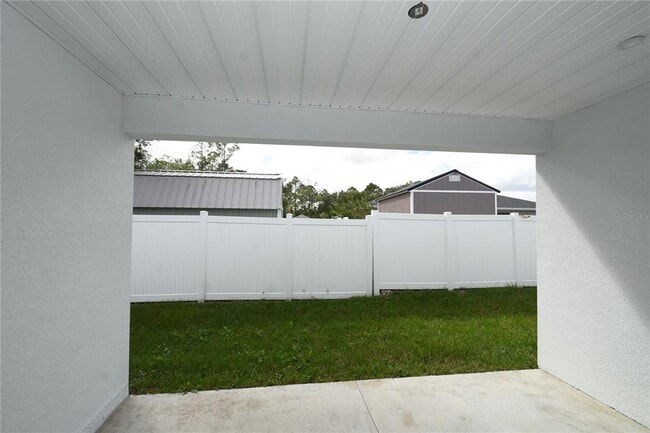 Building Photo - 20 Uniondale Pl