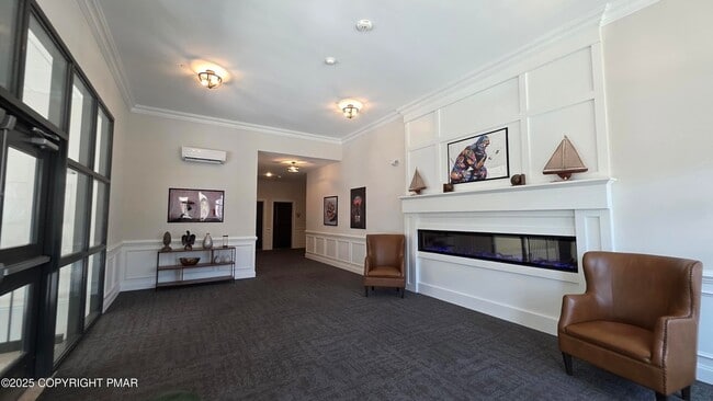 Building Photo - 268 Washington St