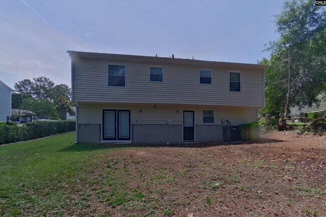 Building Photo - 111 Woodspur Rd