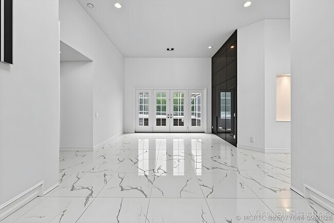 Building Photo - 14780 Horseshoe Trce