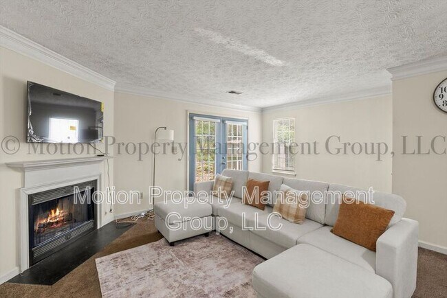 Building Photo - 6426 Charter Way