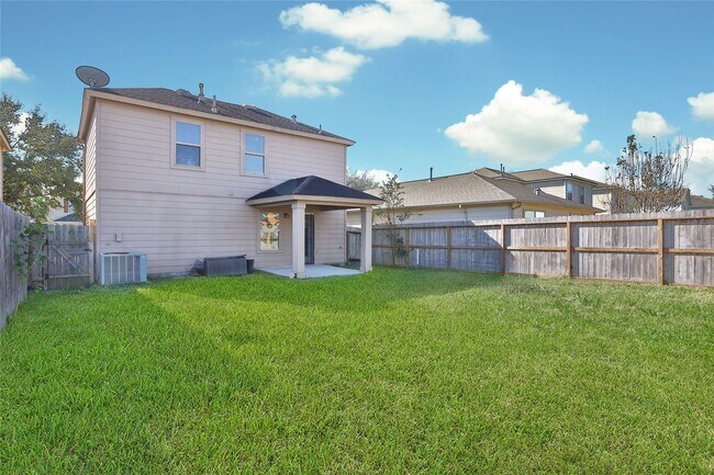 Building Photo - 2635 Skyview Trace Ct