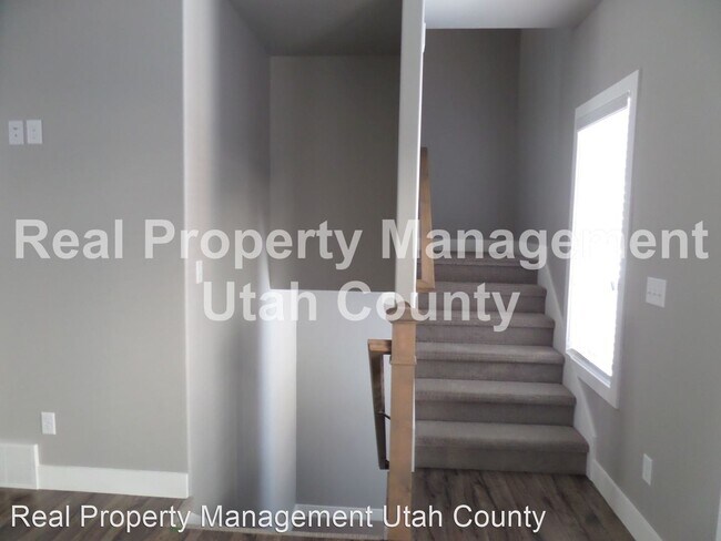 Building Photo - 3 br, 2.5 bath House - 5516 West Florence ...