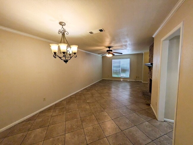 Building Photo - 956 Sunmeadow Dr
