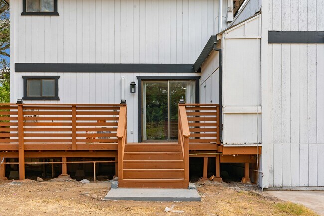 Building Photo - 3849 Bluebird Ln