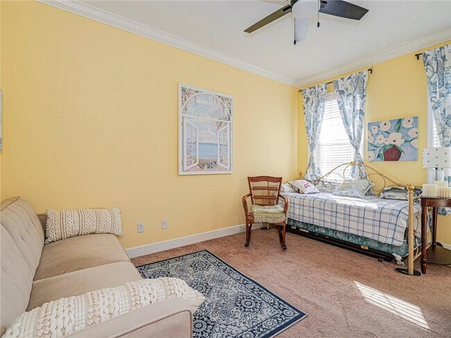 Building Photo - 5873 Pine Ridge Cir