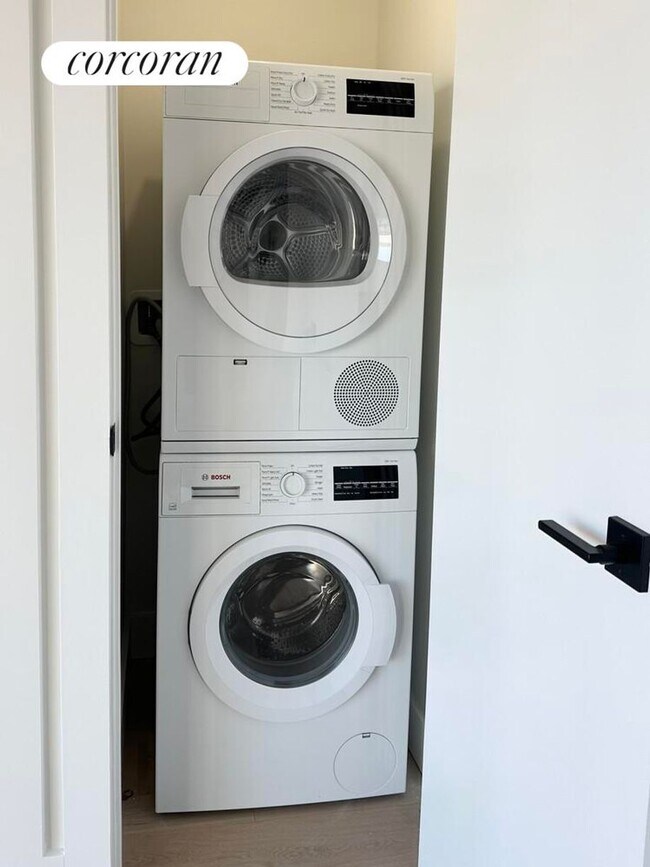 Building Photo - 30 Bushwick Ave