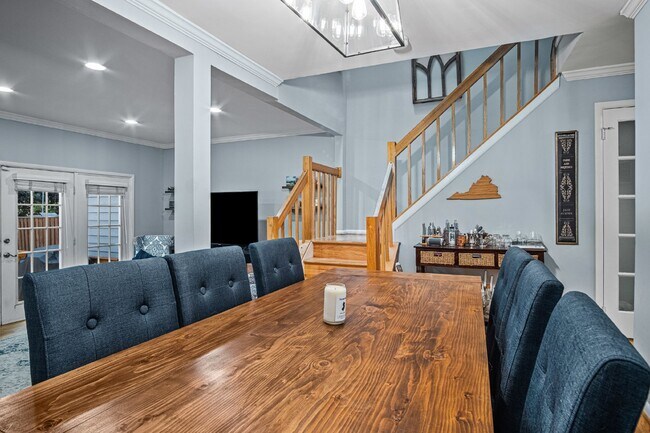 Building Photo - Reston Gem with Modern Touches and Private...