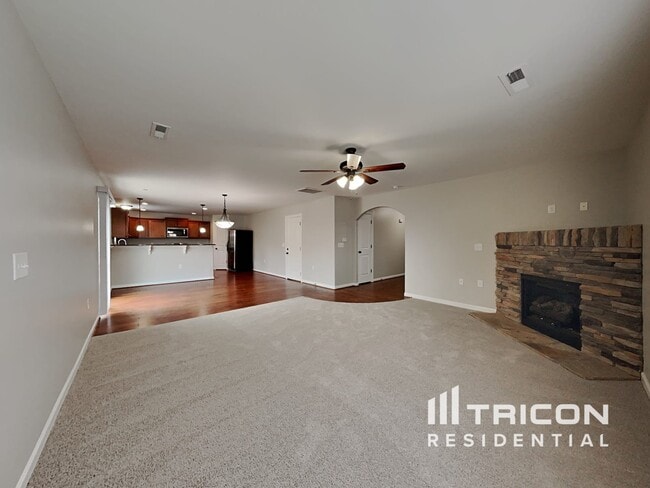 Building Photo - 3901 Creekmoore Drive Winston Salem NC