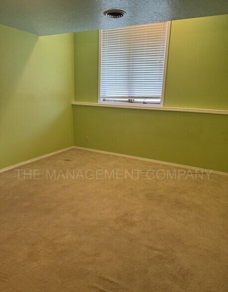 Building Photo - 2354 E 2900 N