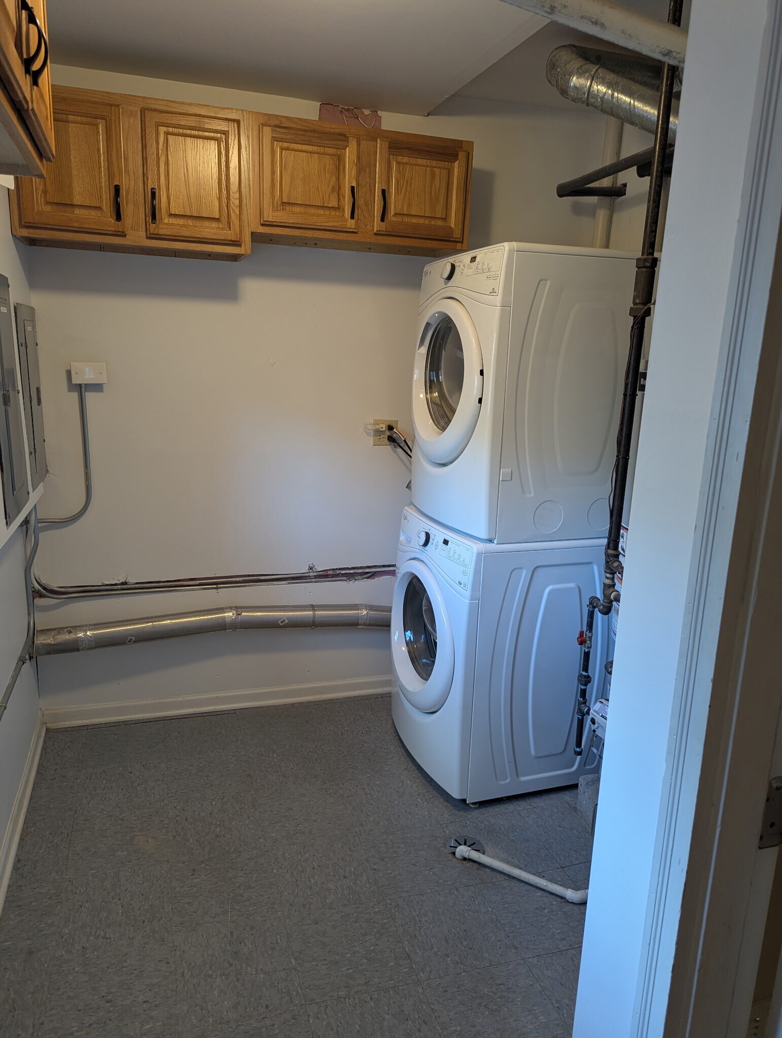 Building Photo - 1255 N Honore St