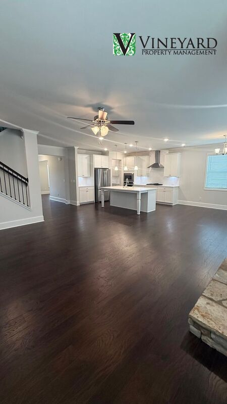 Building Photo - 5295 Blue Mountain Ln