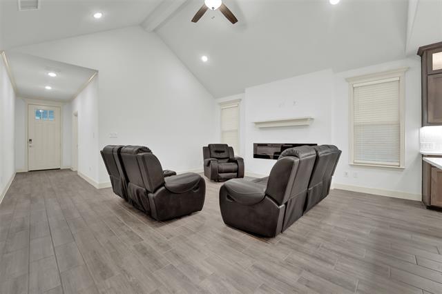 Building Photo - 117 Community Dr