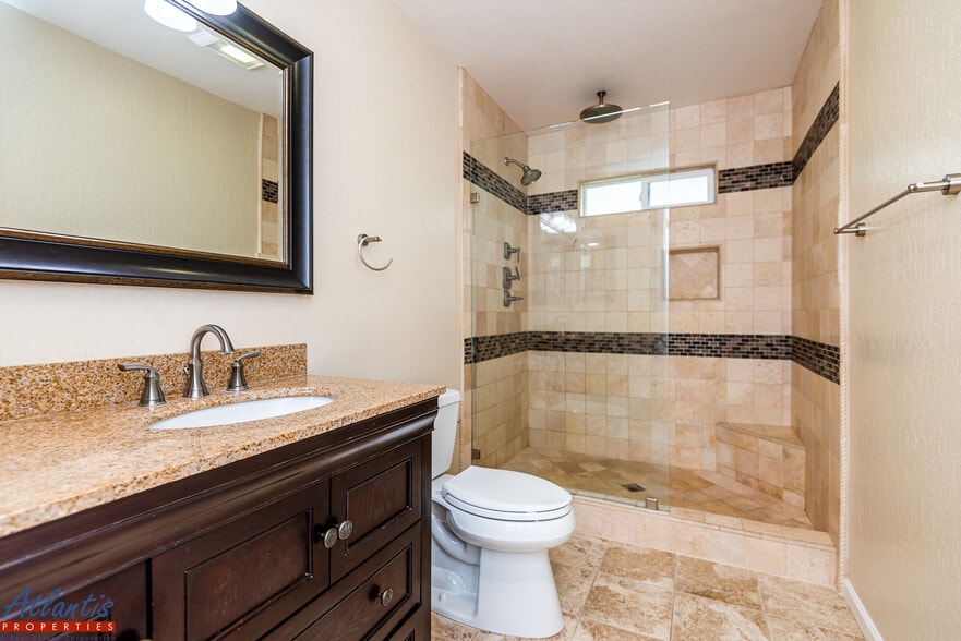 Building Photo - 5145 Alan Ave