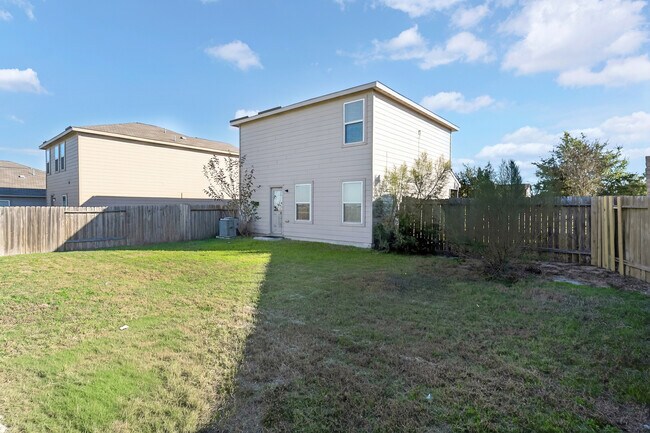 Building Photo - 308 Yearwood Ln