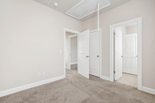 Building Photo - Charming and Move-In Ready 3BR Home | Prim...
