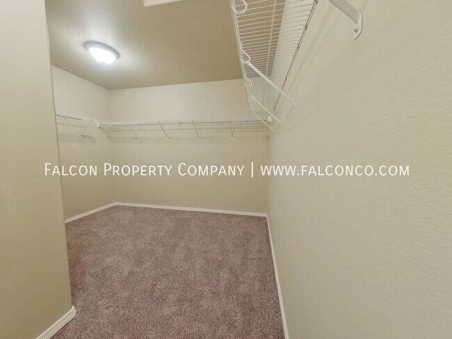 Building Photo - 6603 Thistlewood St