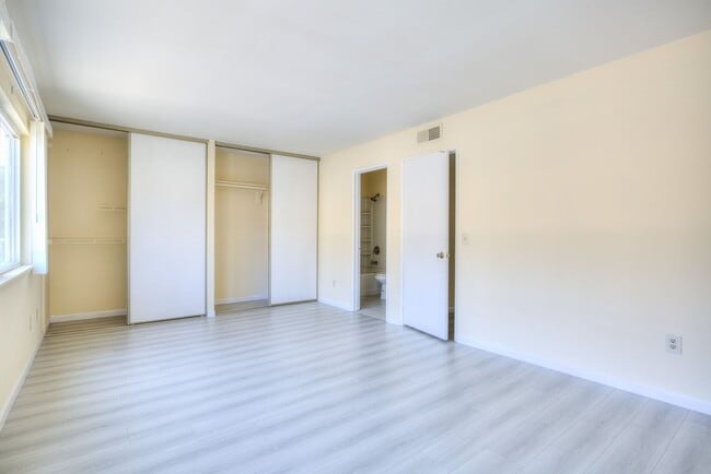 Building Photo - Rowland Unified School District?Welcome to Your Stylish West Covina Retreat!