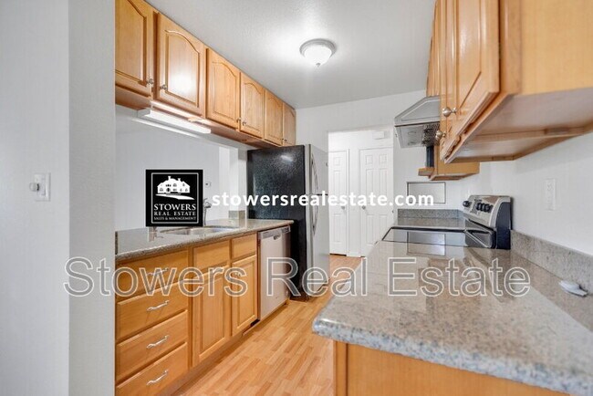 Building Photo - 21095 Gary Dr