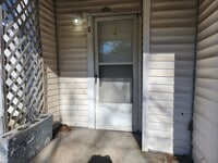 Building Photo - Cumberland Drive Triplex