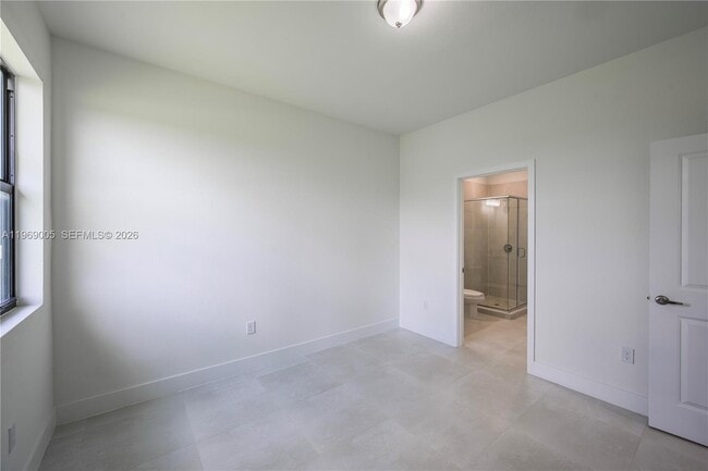 Building Photo - 32242 SW 194th Ave