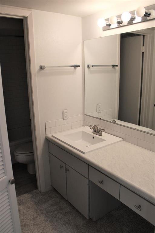 Building Photo - 6060 Birchbrook Dr
