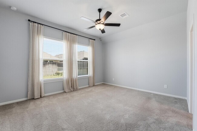 Building Photo - 1338 Lakeside Crk Rd