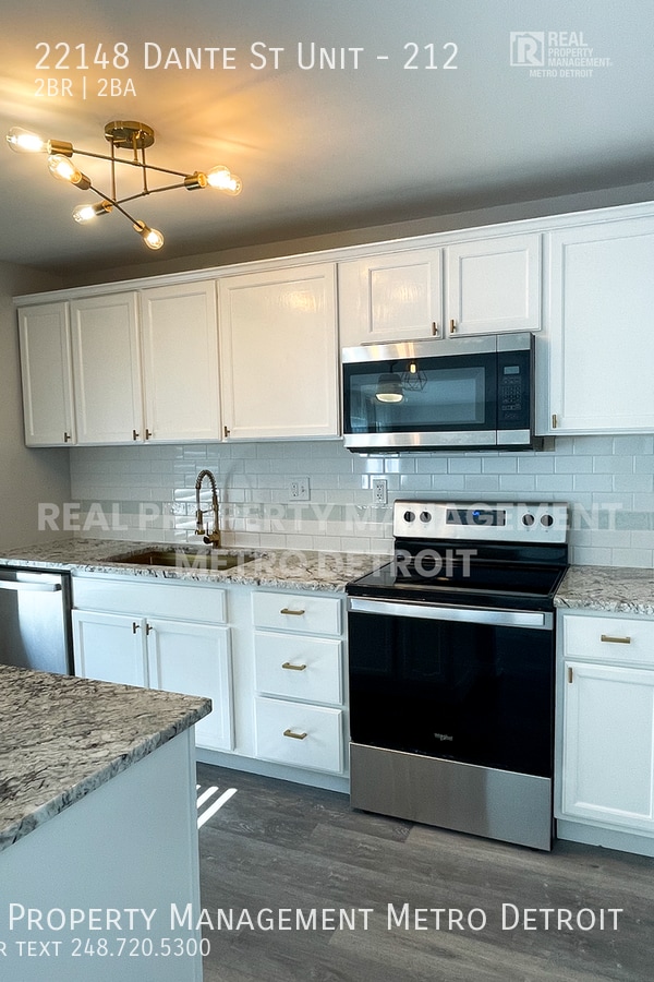 Building Photo - 22148 Dante St