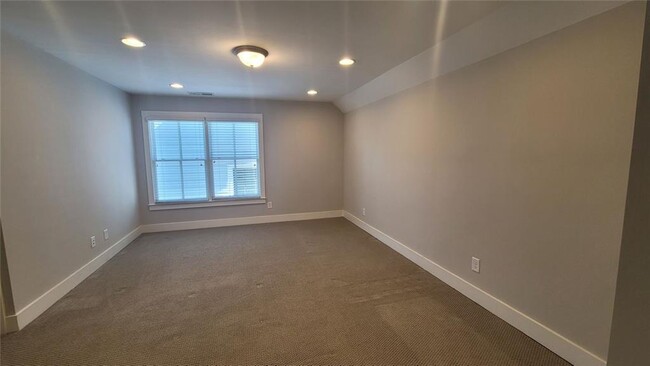 Building Photo - 983 Azalee Wharton Ave NW