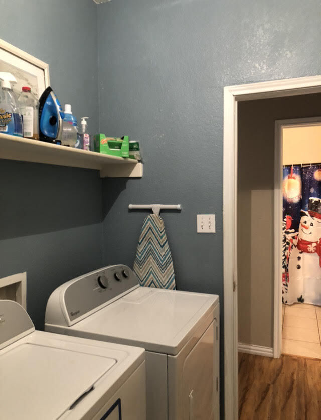 Building Photo - 3521 Desert Mesa Rd