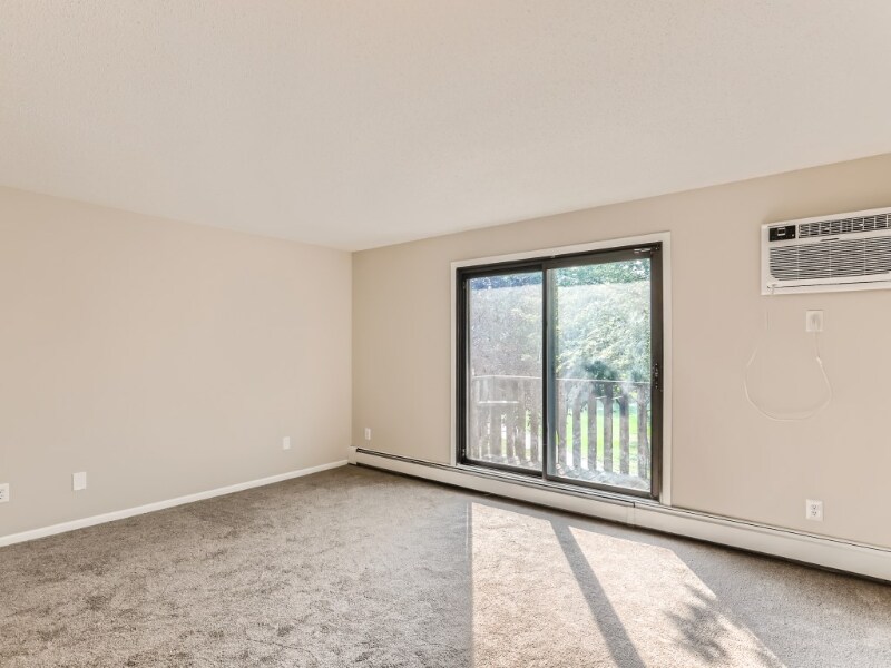 Building Photo - 7236 72nd Ln N