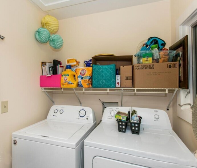 Building Photo - 123 Carolina Dr