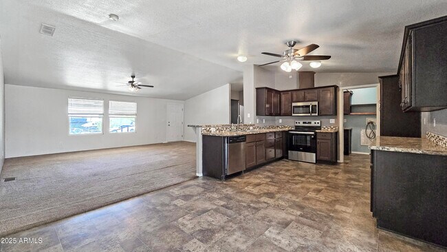 Building Photo - 7408 S 197th Dr