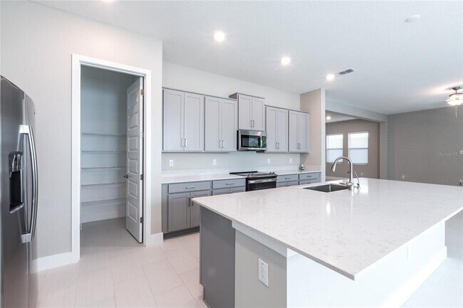 Building Photo - 7714 S Faul St