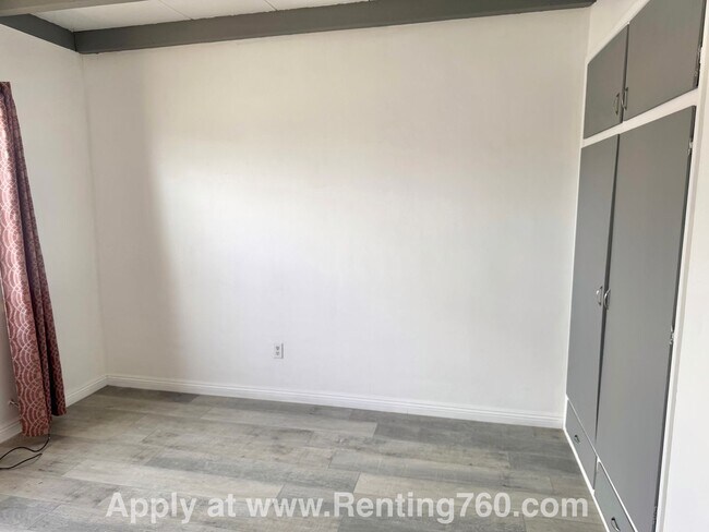 Building Photo - 6462 Palo Verde Ave