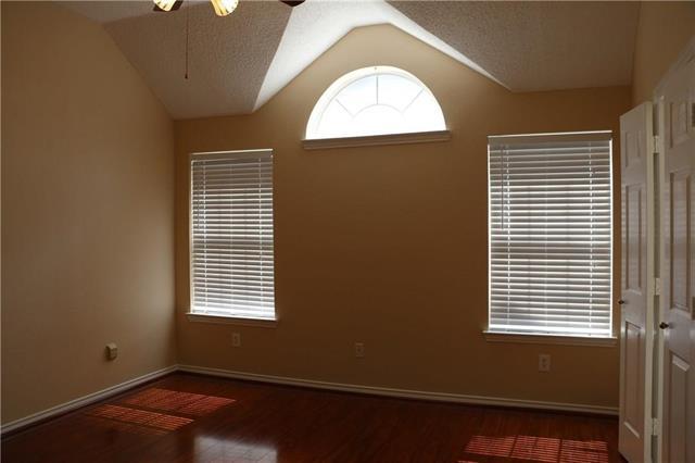 Building Photo - 4428 Buchanan Dr